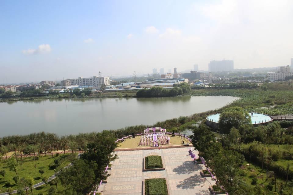 武汉五星级酒店最大容纳300人的会议场地|武汉卓尔悦玺酒店的价格与联系方式